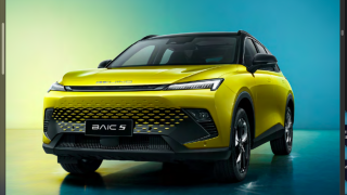 BAIC BEIJING 5