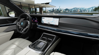 BMW  i7