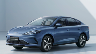 BYD SEAL 5 DM-i WYNAJEM