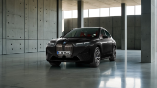 BMW iX