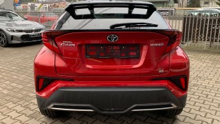 TOYOTA CHR