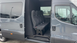 IVECO 35S18 7-OSÓB