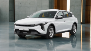 KIA K4 M