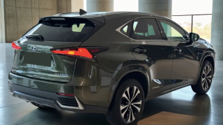 LEXUS NX 300h