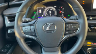 LEXUS UX 250h