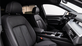 AUDI Q8 Etron