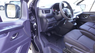 RENAULT TRAFIC Grand