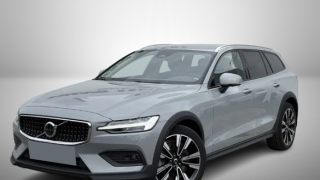 VOLVO V60 Cross Country B5 Plus Bright